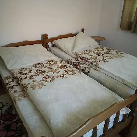 Апартаменты Barun Lusnic